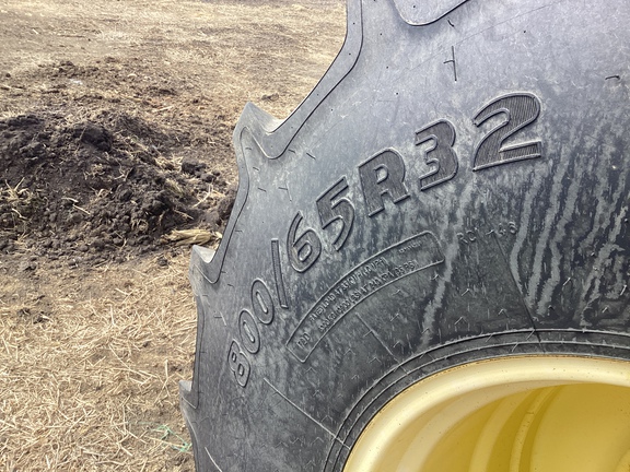 2009 John Deere 1890 Air Seeder