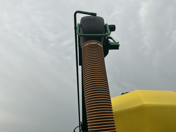 2009 John Deere 1890 Air Seeder