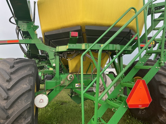 2009 John Deere 1890 Air Seeder