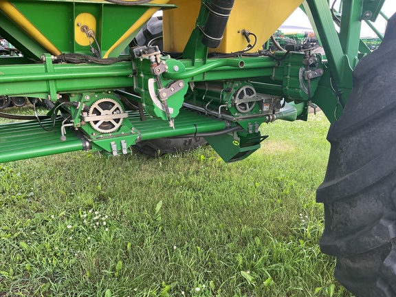 2009 John Deere 1890 Air Seeder