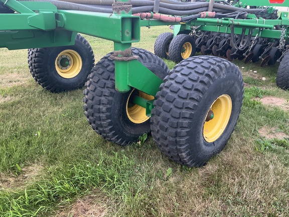 2009 John Deere 1890 Air Seeder