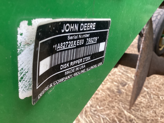 2013 John Deere 2720 Disk Ripper