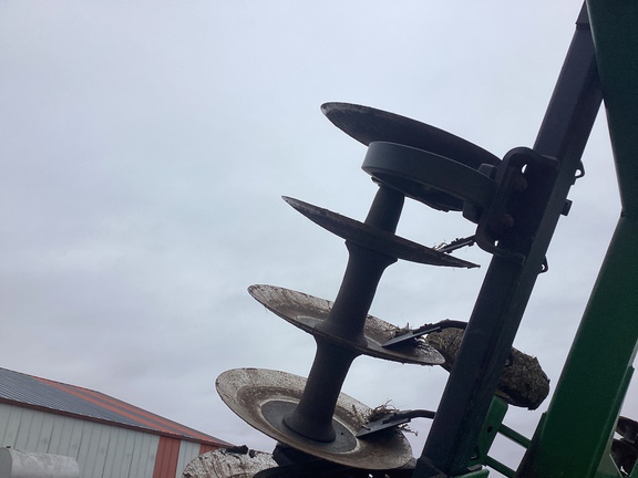 2013 John Deere 2720 Disk Ripper