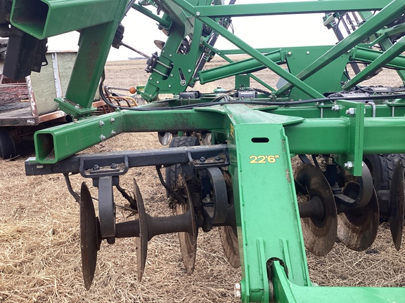 2013 John Deere 2720 Disk Ripper