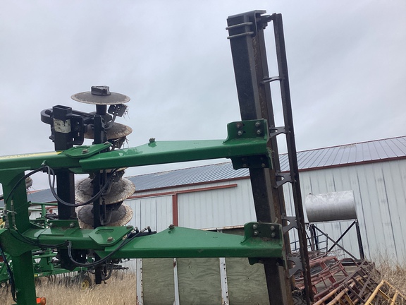 2013 John Deere 2720 Disk Ripper