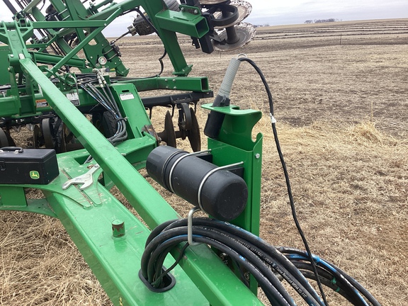 2013 John Deere 2720 Disk Ripper