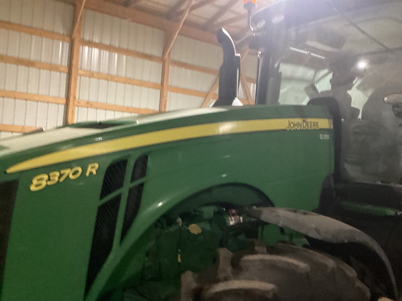 2020 John Deere 8370R Tractor