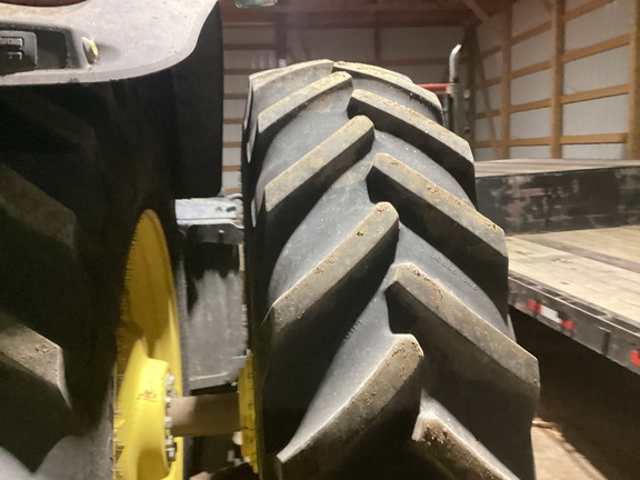 2020 John Deere 8370R Tractor