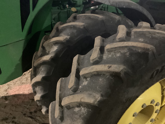 2020 John Deere 8370R Tractor