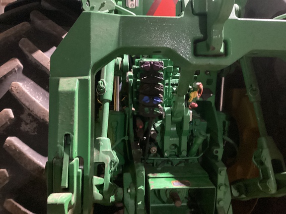 2020 John Deere 8370R Tractor