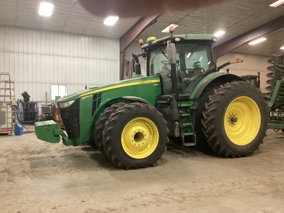 2020 John Deere 8370R Tractor