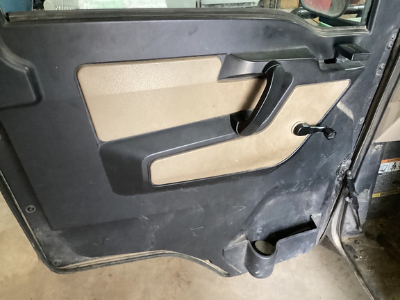 2019 John Deere XUV 835R ATV