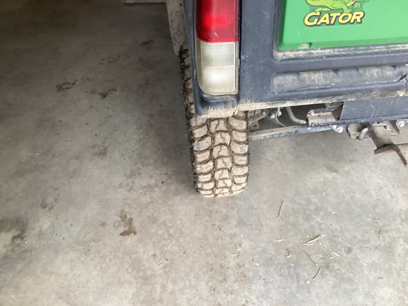 2019 John Deere XUV 835R ATV