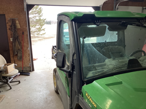 2019 John Deere XUV 835R ATV