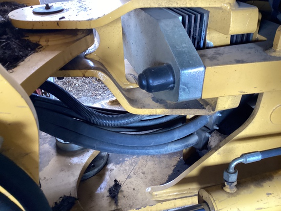 2019 John Deere 244L Compact Utility Loader