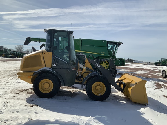 2019 John Deere 244L Compact Utility Loader