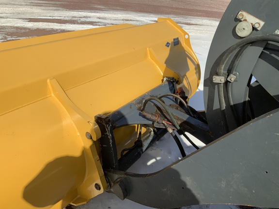 2019 John Deere 244L Compact Utility Loader