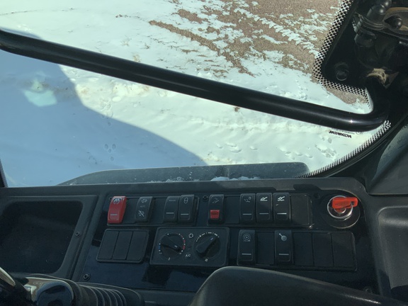 2019 John Deere 244L Compact Utility Loader