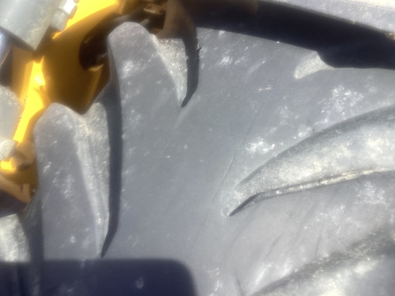 2019 John Deere 244L Compact Utility Loader