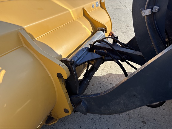 2019 John Deere 244L Compact Utility Loader