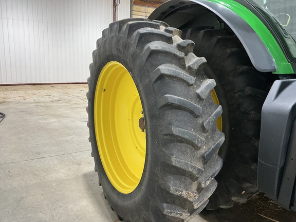 2012 John Deere 8260R Tractor