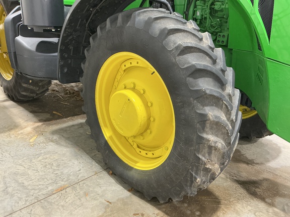 2012 John Deere 8260R Tractor