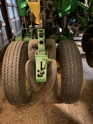 2006 John Deere 1790 Planter