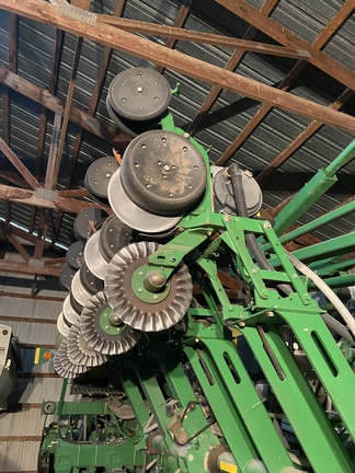 2006 John Deere 1790 Planter