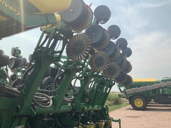 2006 John Deere 1790 Planter
