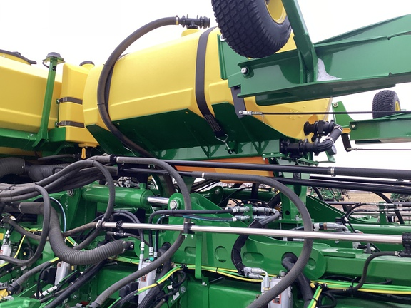 2025 John Deere DB60 Planter