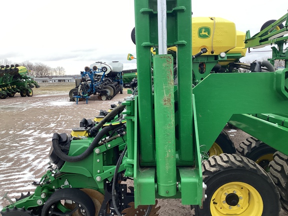 2025 John Deere DB60 Planter