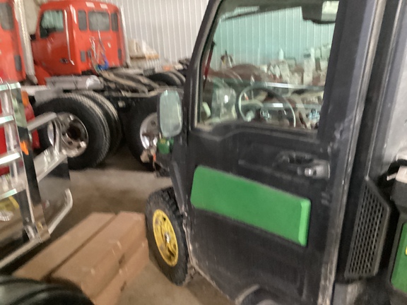 2025 John Deere XUV 845R Premium Cab ATV