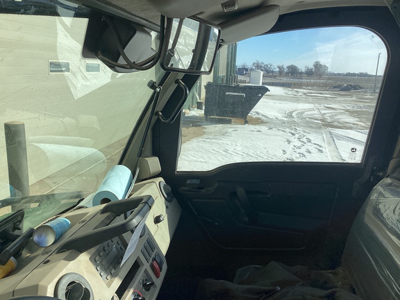 2025 John Deere XUV 845R Premium Cab ATV