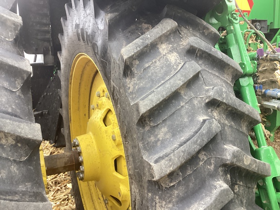 2025 John Deere 8R 410 Tractor