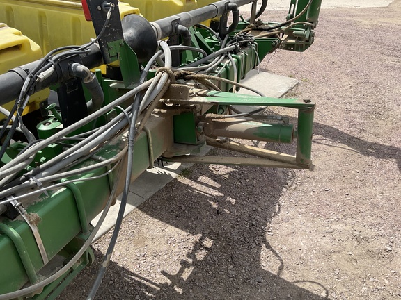 2001 John Deere 1760 Planter