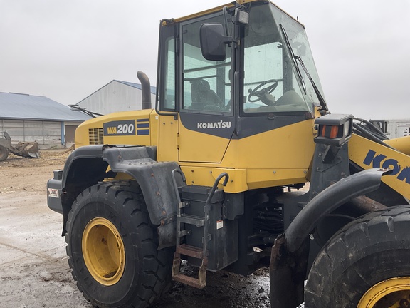 Komatsu WA200-7 Wheel Loader