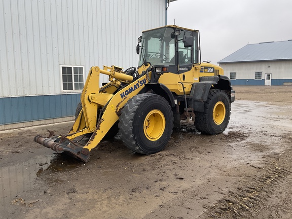 Komatsu WA200-7 Wheel Loader