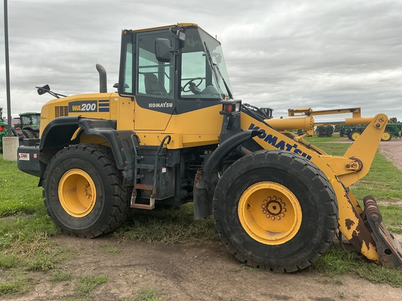 Komatsu WA200-7 Wheel Loader