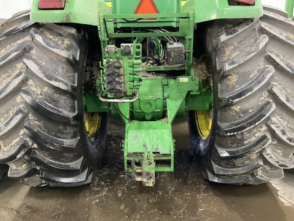 2004 John Deere 9520 Tractor 4WD