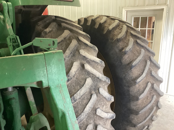 2003 John Deere 8420 Tractor