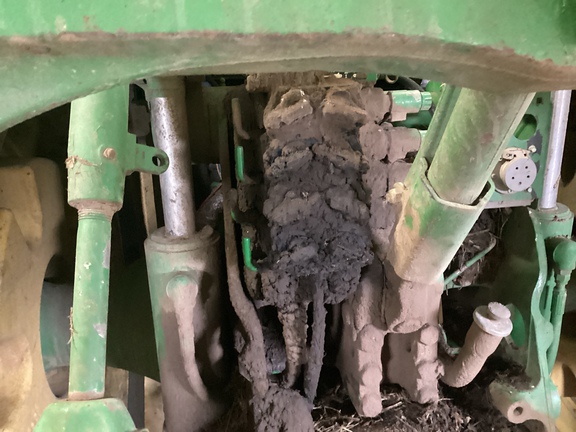 2003 John Deere 8420 Tractor
