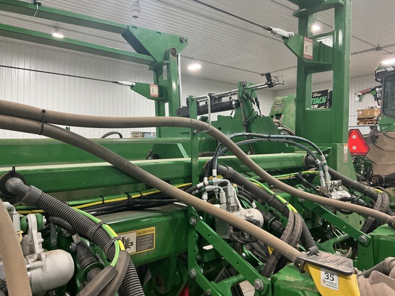 2023 John Deere DB90 Planter