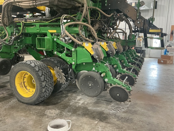 2023 John Deere DB90 Planter
