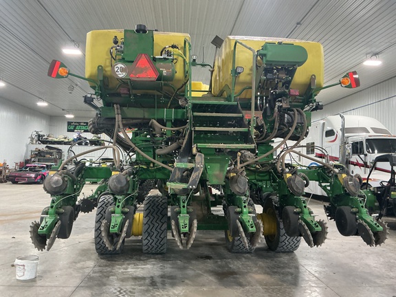 2023 John Deere DB90 Planter