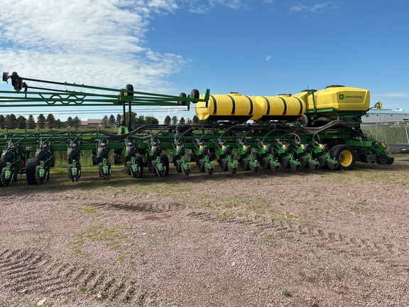 2023 John Deere DB90 Planter