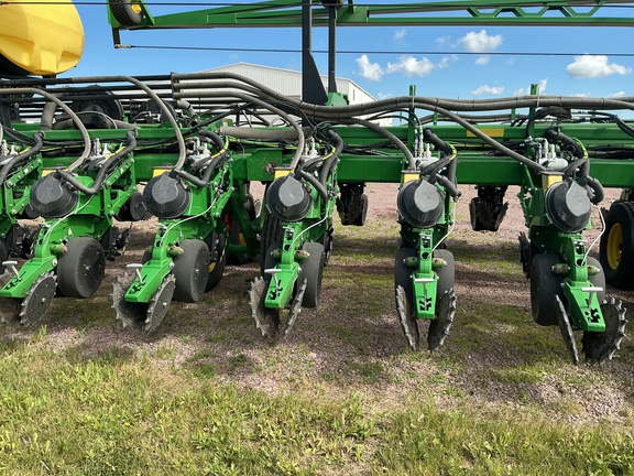 2023 John Deere DB90 Planter