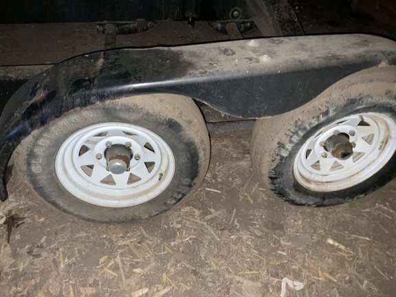 J&M TRAIL-BLAZER Header Transport