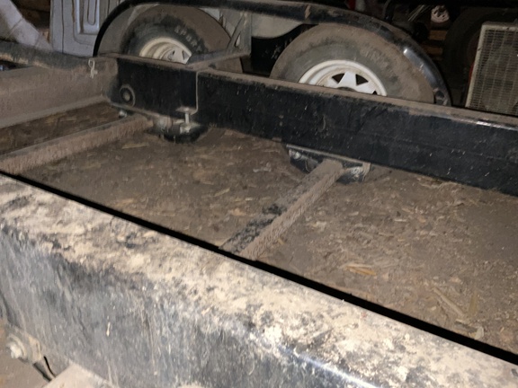 J&M TRAIL-BLAZER Header Transport