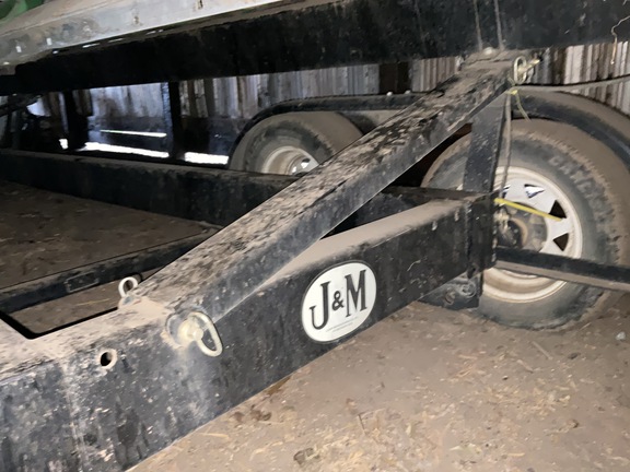 J&M TRAIL-BLAZER Header Transport