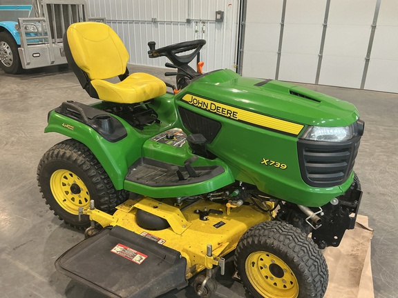 2018 John Deere X739 Garden Tractor